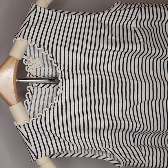 J.Crew White Navy Striped Nautical Scallop Cord Trim Boat Neck Tank Top Size 00 - Picture 4 of 10